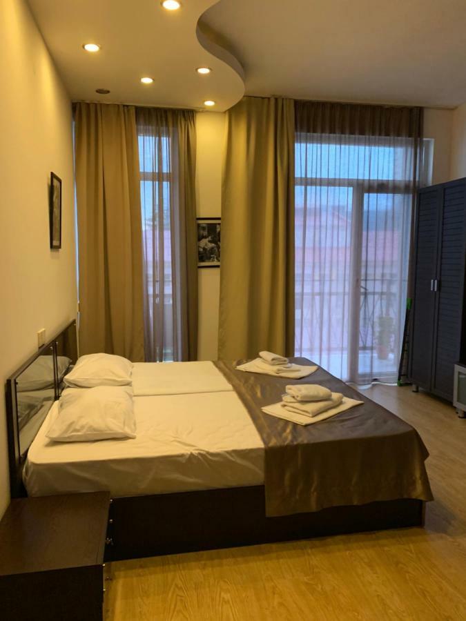 House Batumi Diana酒店 外观 照片